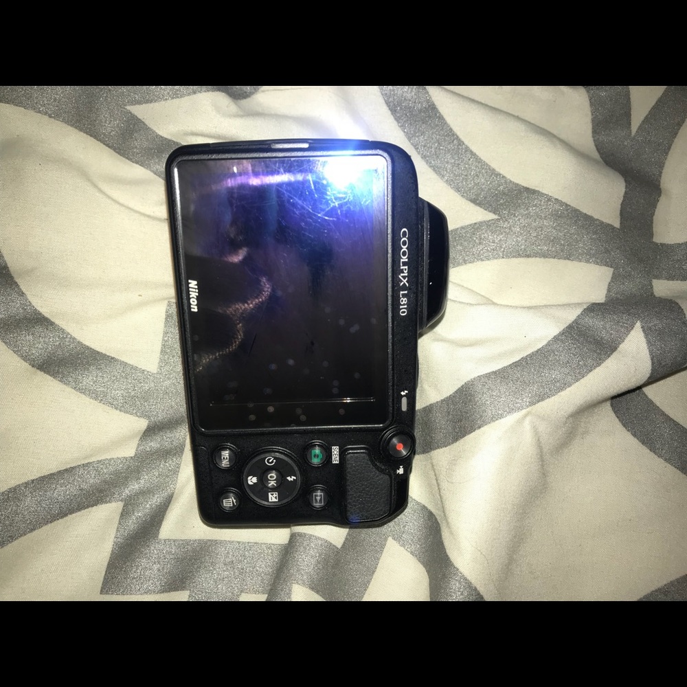 Nikon camera - Picture 2 of 2